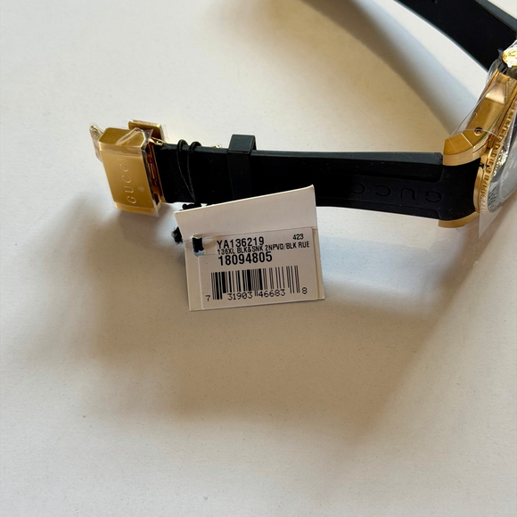 Gucci Dive Watch YA136219 45mm Gold and Black - Picture 9 of 12